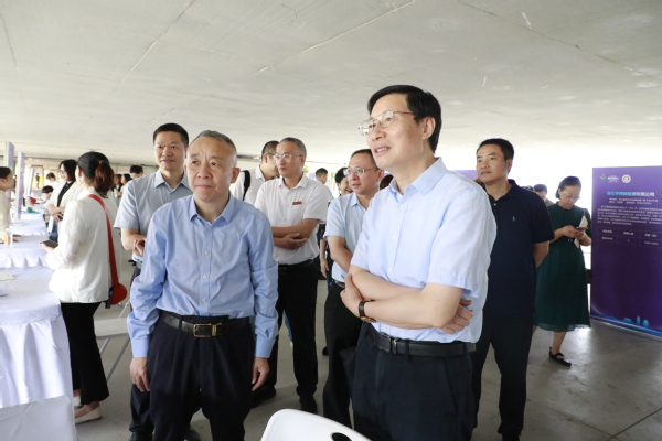 xingkong.com举办毕业季医护专场招聘会 ...